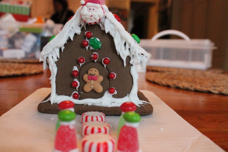 Gingerbread houses are available in lots of stores