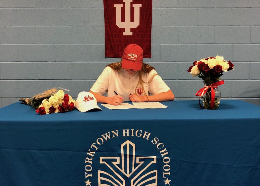 Mary Kate Reicherter signing to Indiana University 