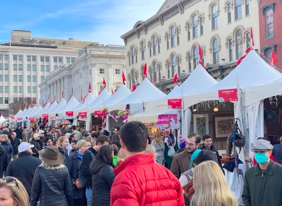 A Look into the Downtown Holiday Market