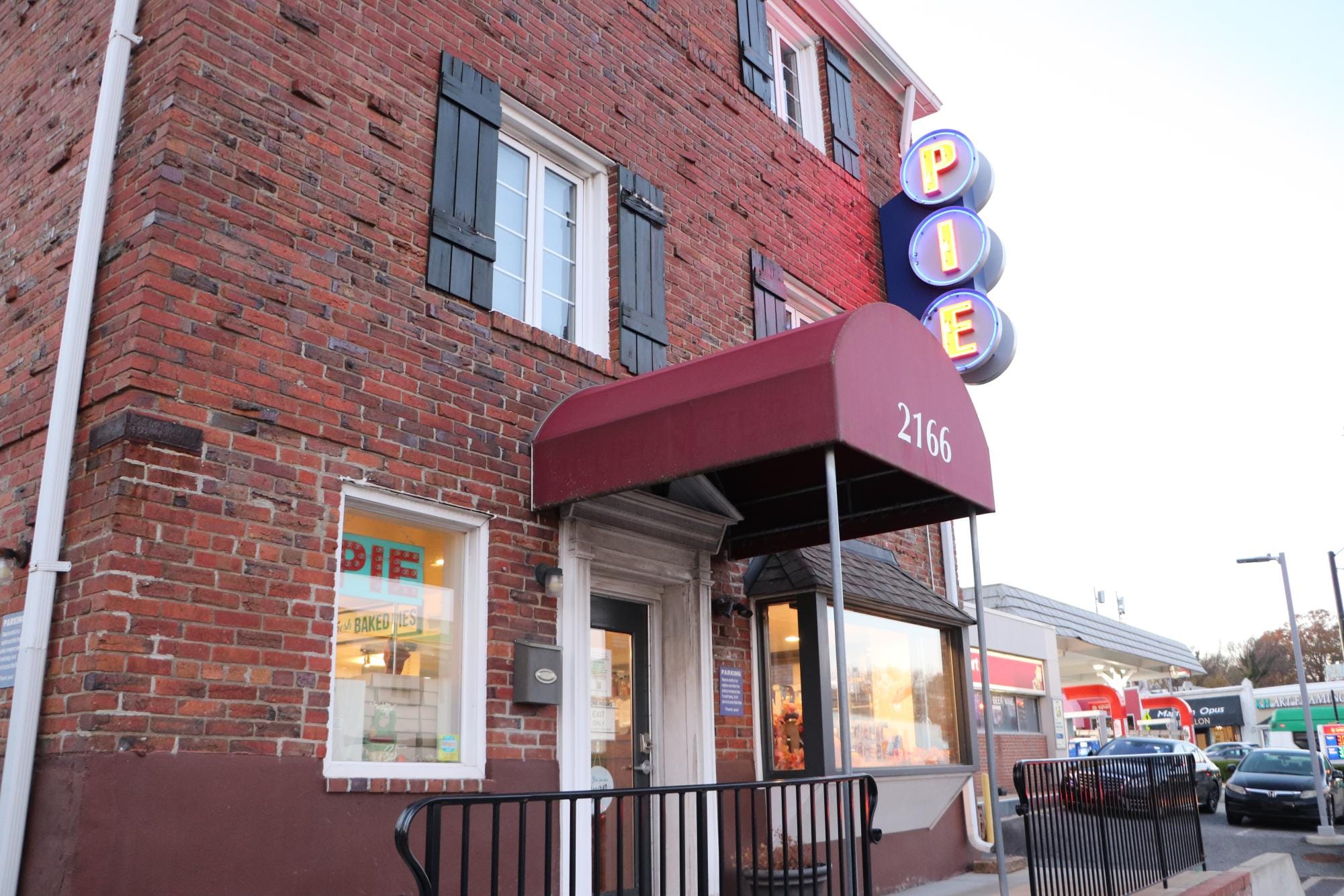 Local pie shop, Livin' the Pie Life located on Glebe Road.